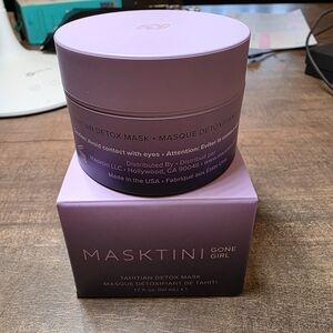 Masktini Gone Girl Tahitian Detox Mask